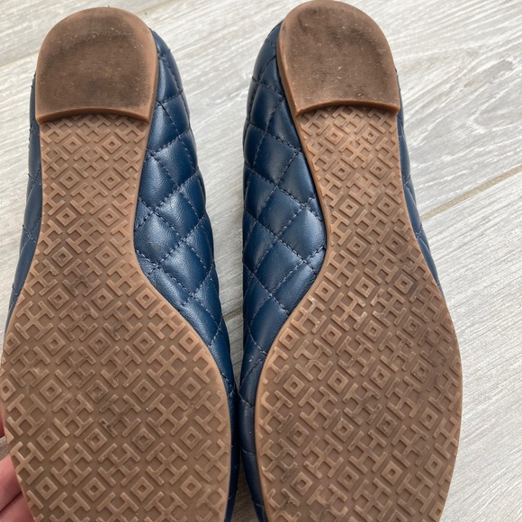 Tory Burch Navy Quilted Ballet Flat - Picture 4 of 8